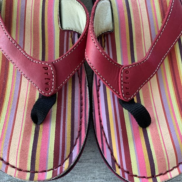 Clarks Privo Leather Flip Flops Sandals in a Coral Mix colour - Picture 3 of 5